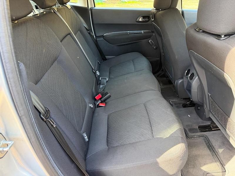 Used Peugeot 3008 Active 112 HP (82 kW) 2011 Silver Estate