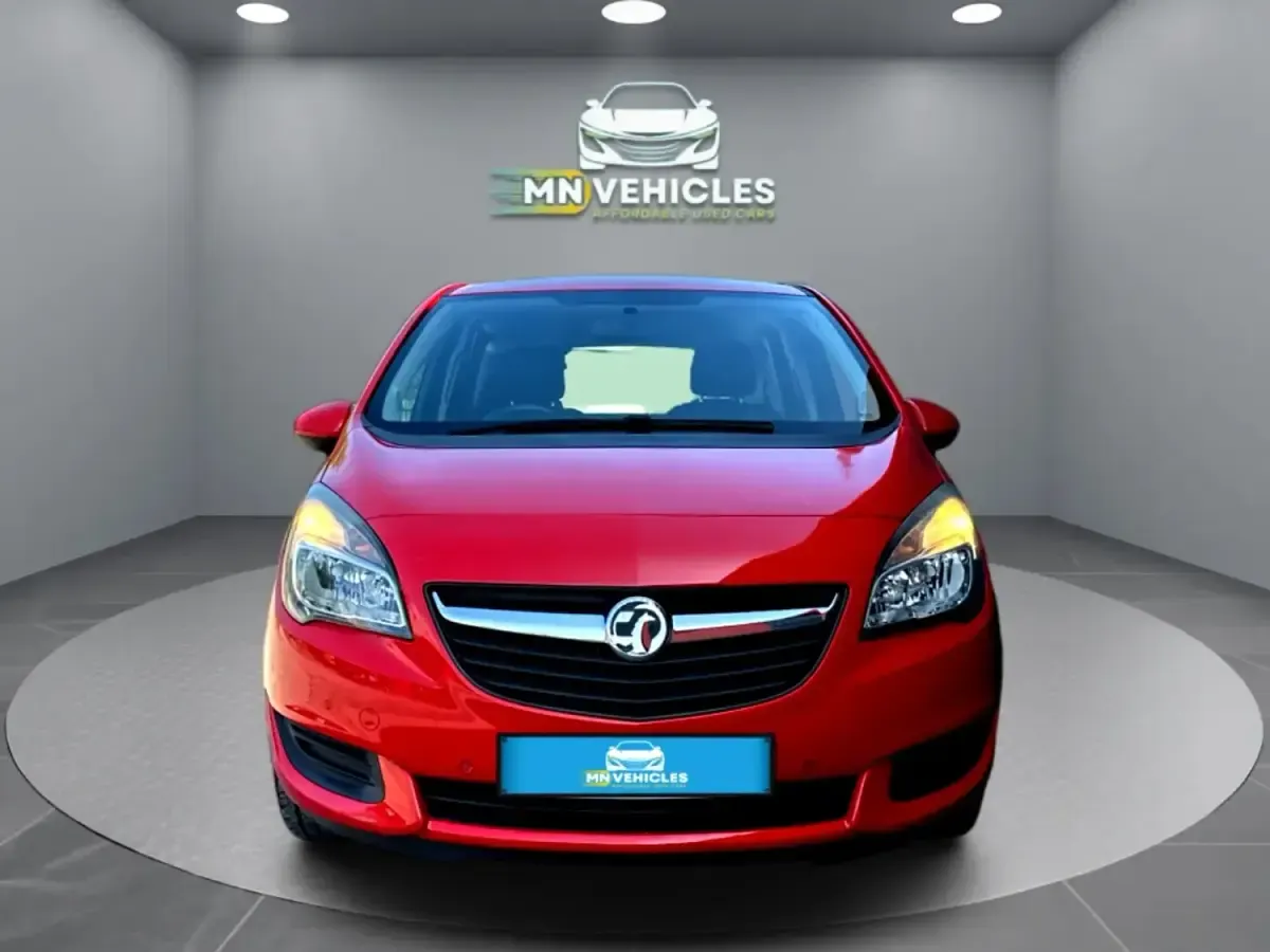 Used Vauxhall Meriva 120 HP (88 kW) 2014 Red MPV