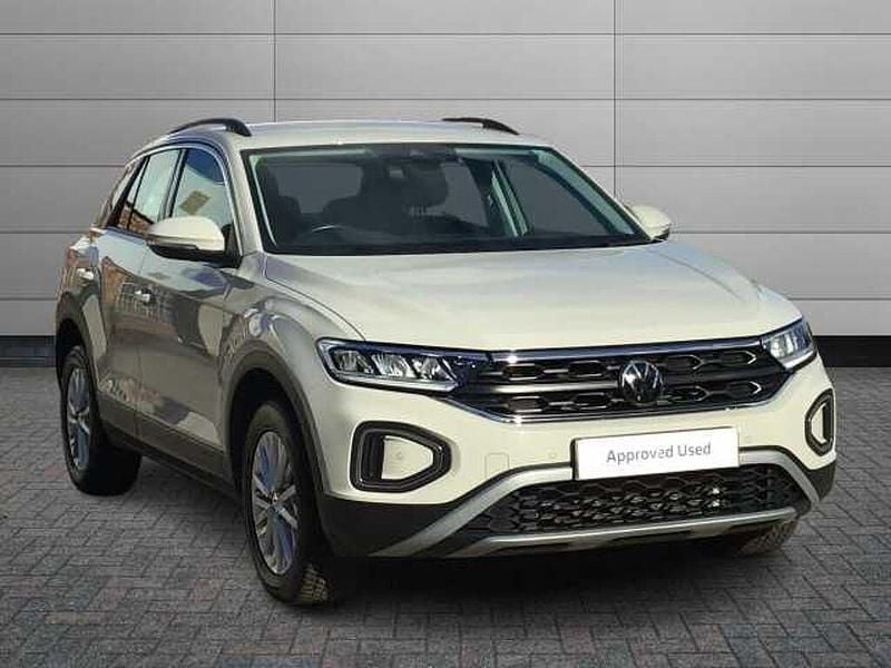 Used 2023 VW T-Roc SUV | £21,750 (Good price) - Image 1/4