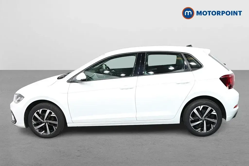 Begagnad VW Polo Life 2022 Vit Halvkombi