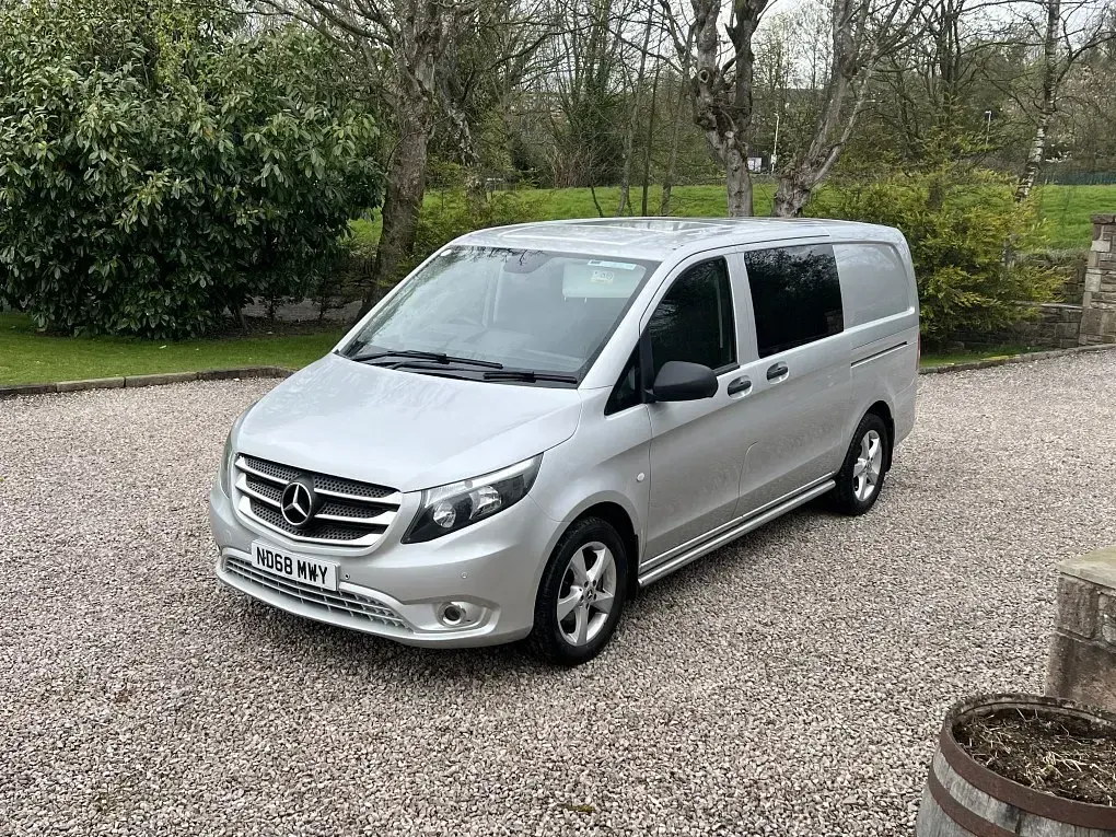 Usado Mercedes Vito 2018 Prateado Van