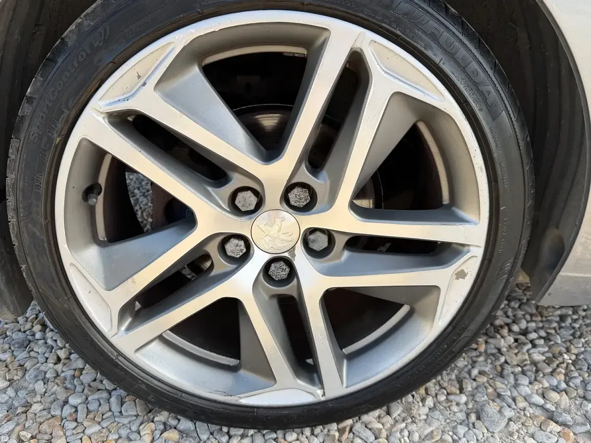 Used Peugeot 308 2014 Grey Hatchback