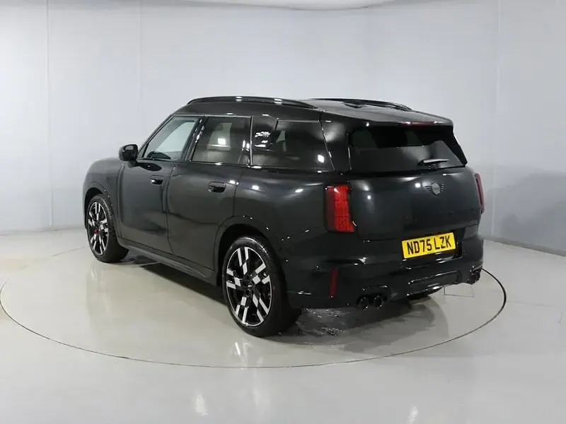 Used Mini John Cooper Works Countryman 296 HP (217 kW) 2025 Black SUV
