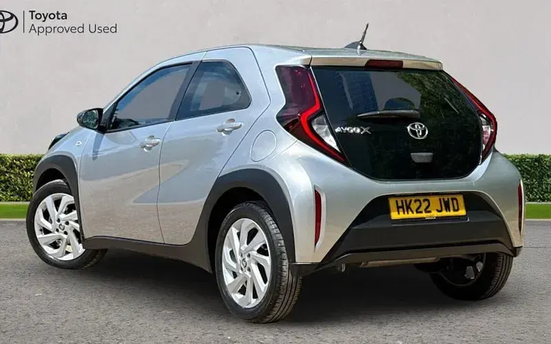 Used Toyota Aygo X PURE 72 HP (52 kW) 2025 SUV