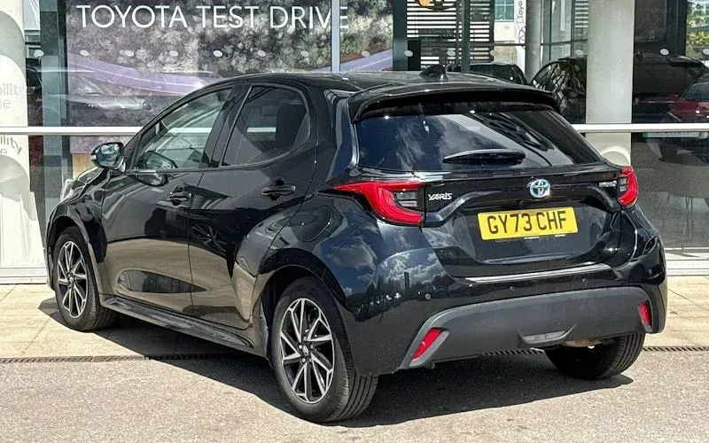 Used Toyota Yaris Hybrid Design 116 HP (85 kW) 2026 Hatchback