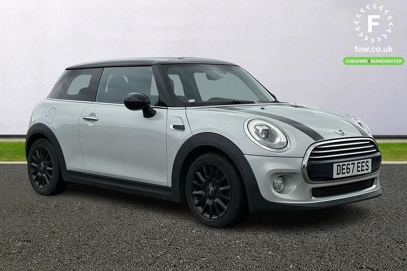 Silver Used 2016 Mini Cooper D Chili Hatchback | £10,699 (Fair price) - Image 1/4