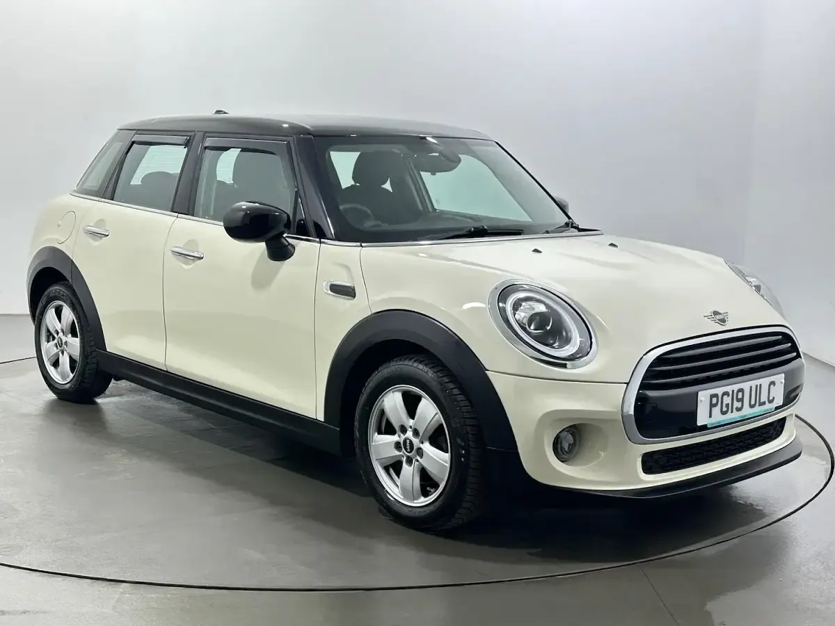 Used Mini Cooper Classic 136 HP (100 kW) 2019 Hatchback