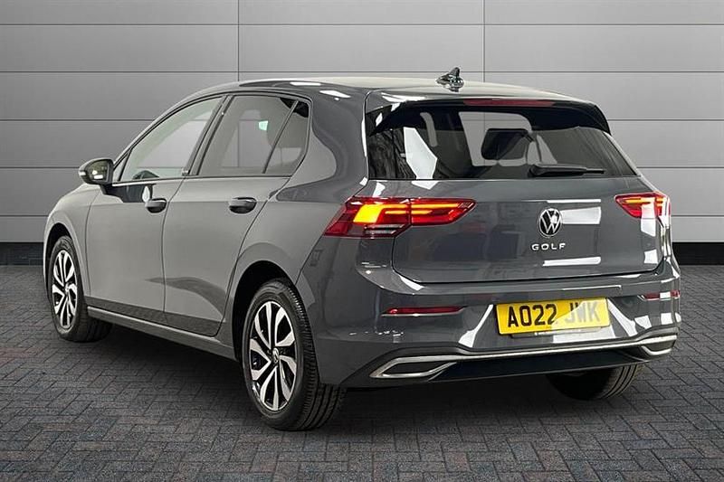 Used VW Golf VIII Active 150 HP (110 kW) 2022 Grey Hatchback