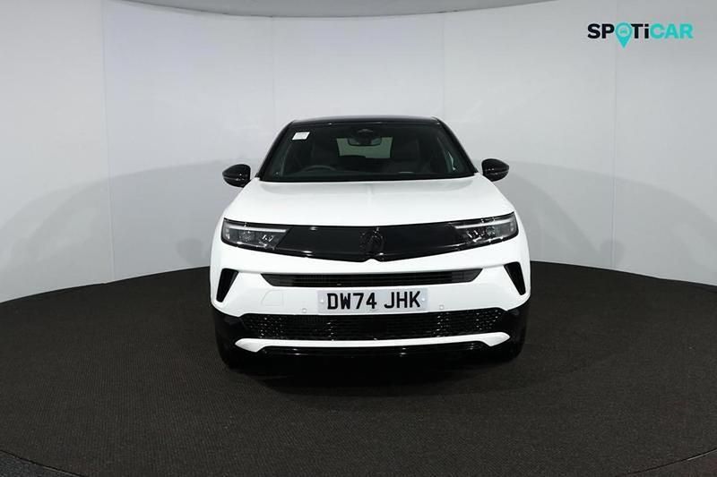 Used Vauxhall Mokka Ultimate 128 HP (94 kW) 2025 White SUV