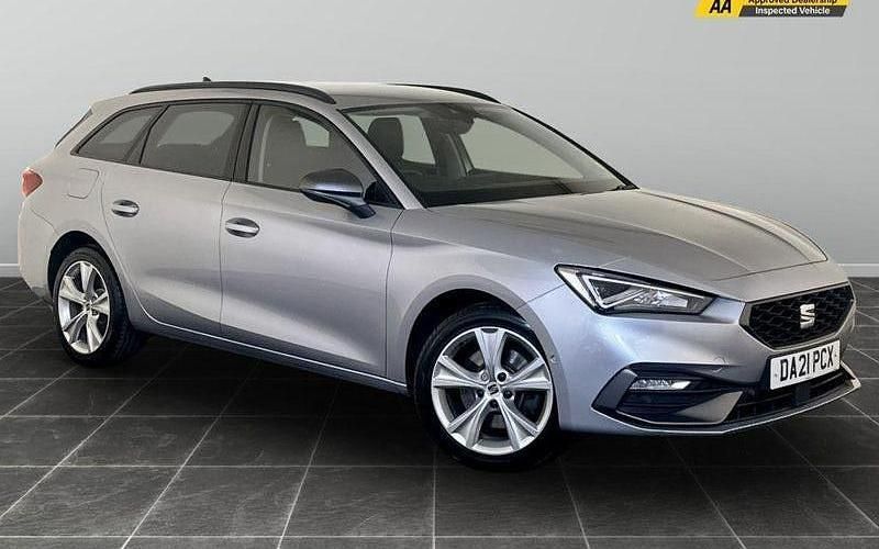 Used 2024 Seat Leon FR Estate | £9,695 (Super price) - Image 1/2