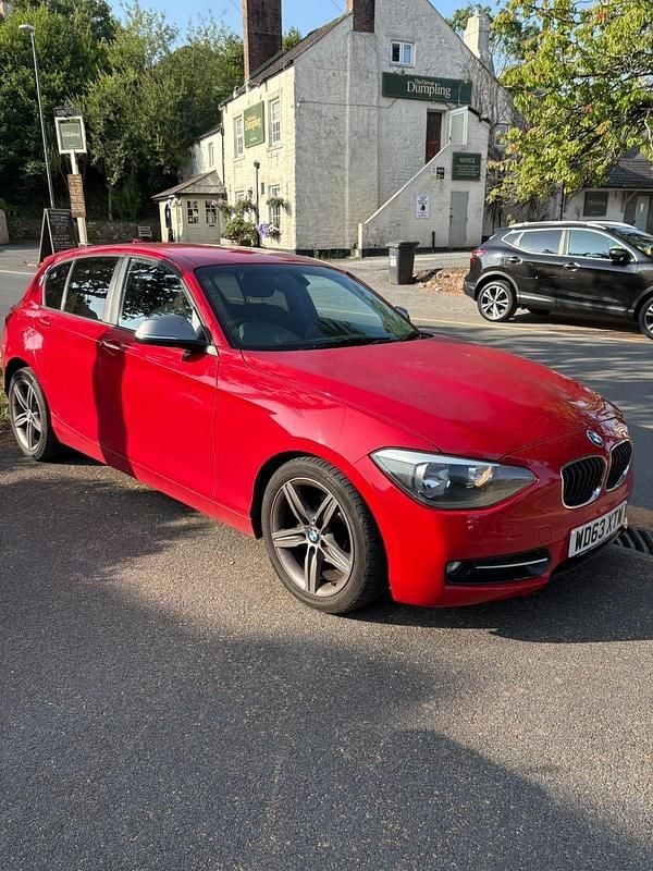Red Used 2014 BMW 114 Sport Line Hatchback | £4,995 (Fair price) - Image 1/1