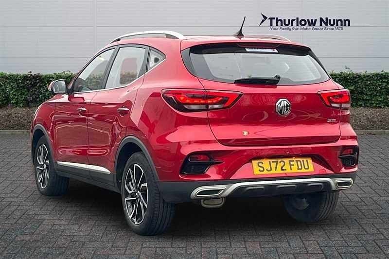 Used MG ZS Exclusive 111 HP (81 kW) 2022 Red SUV