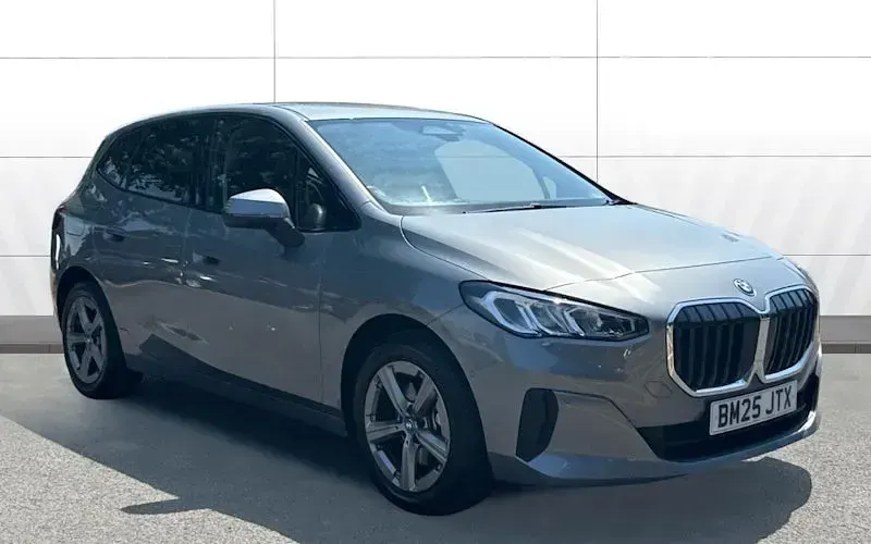 Used BMW 225 Active Tourer Sport Line 245 HP (180 kW) 2025 MPV