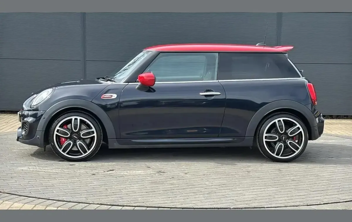 Used Mini John Cooper Works 228 HP (167 kW) 2019 Other Hatchback
