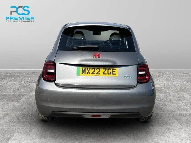 Used Fiat 500e Red 69 kW (95 HP) 2022 Grey Hatchback