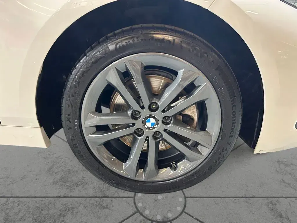 Used BMW 116 Sport Line 2022 White Hatchback
