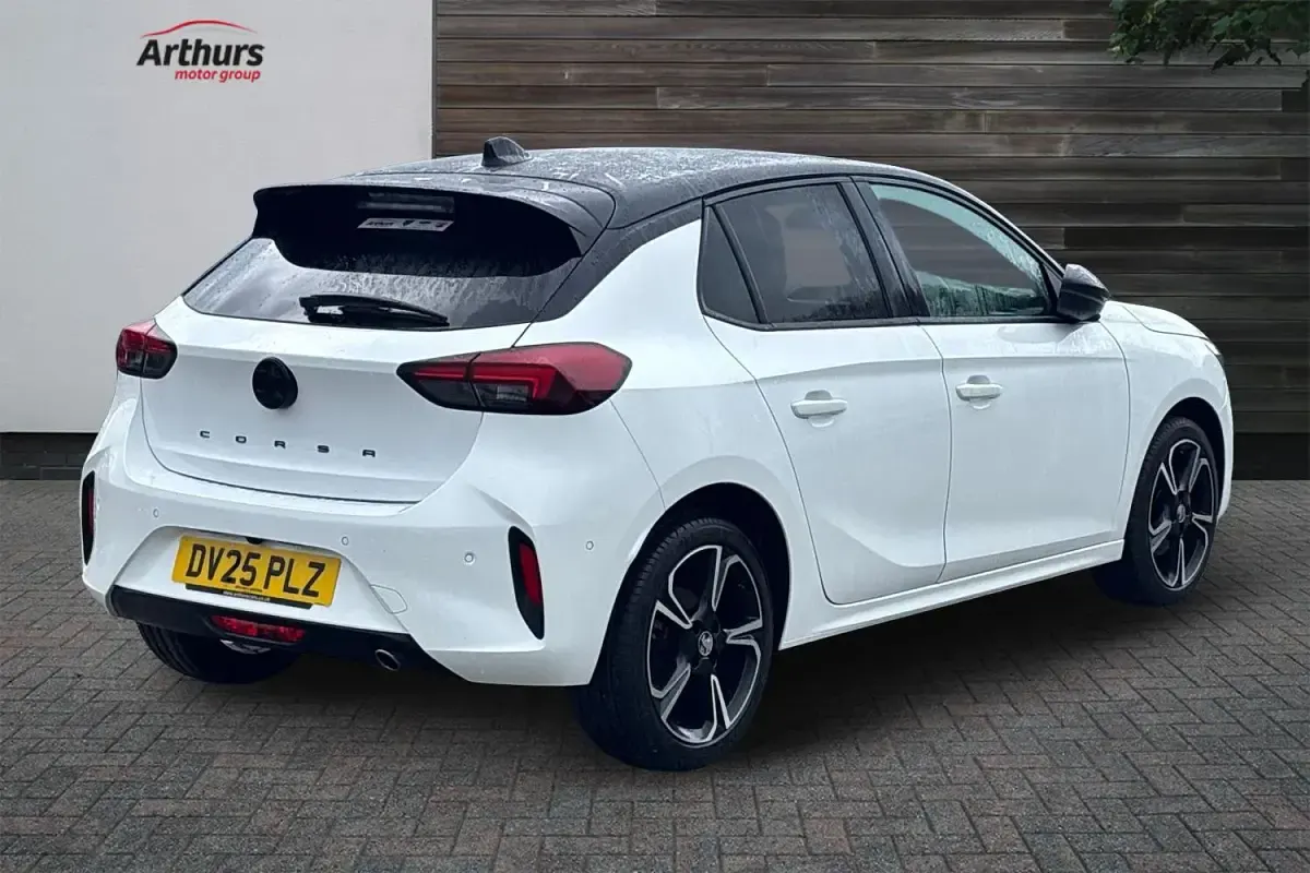 Used Vauxhall Corsa Ultimate 100 HP (73 kW) 2025 White Hatchback