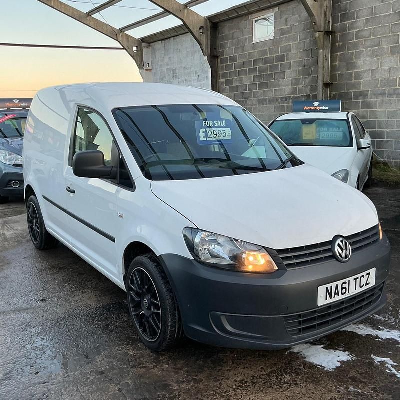 Used VW Caddy 102 HP (75 kW) 2011 White MPV