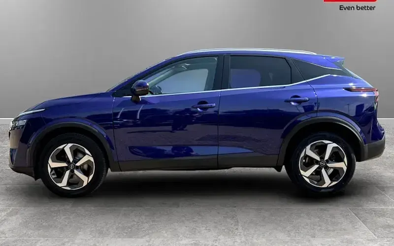Used Nissan Qashqai N-Connecta 140 HP (102 kW) 2023 Blue SUV