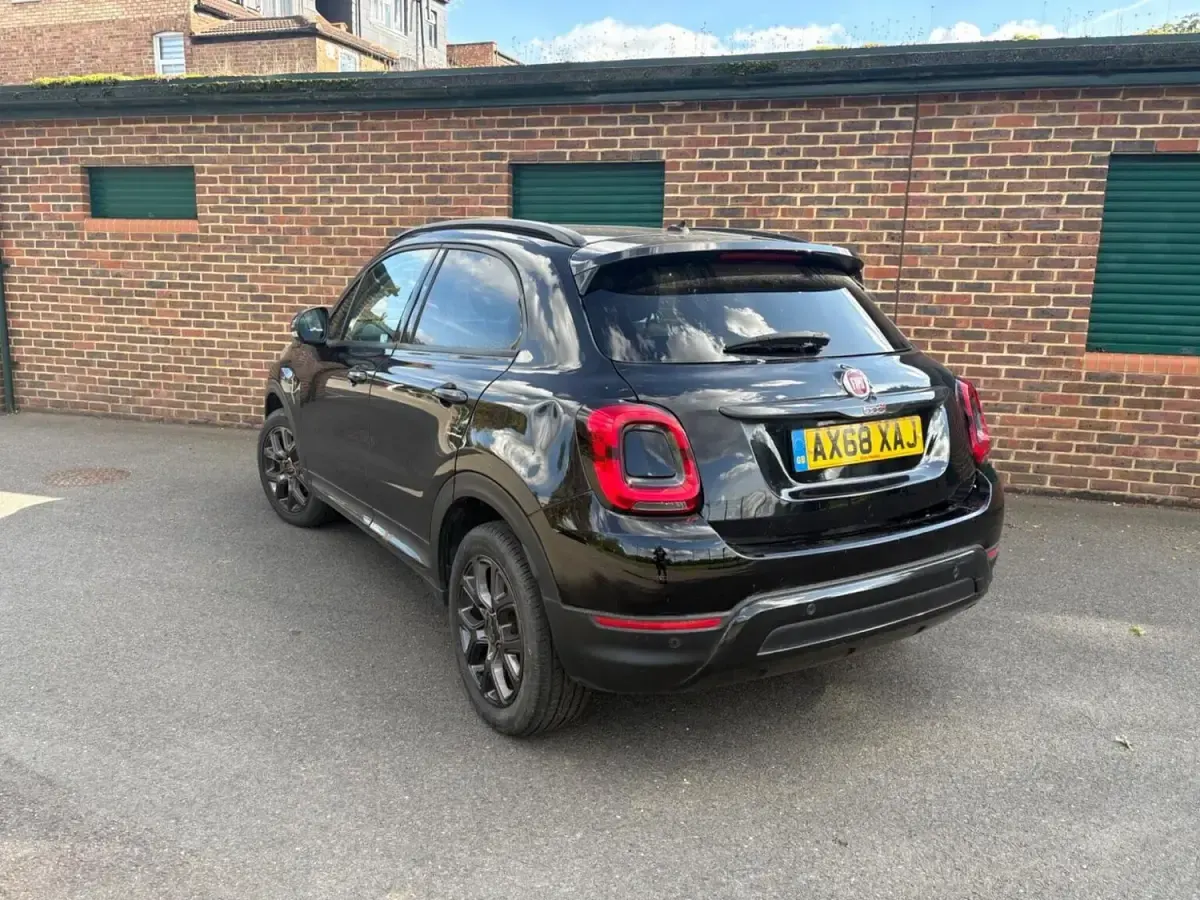 Usado Fiat 500X S 120 HP (88 kW) 2019 Preto SUV