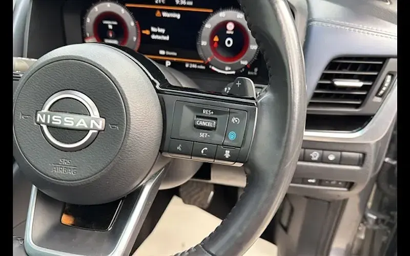 Used Nissan Qashqai Tekna 158 HP (116 kW) 2022 Grey SUV
