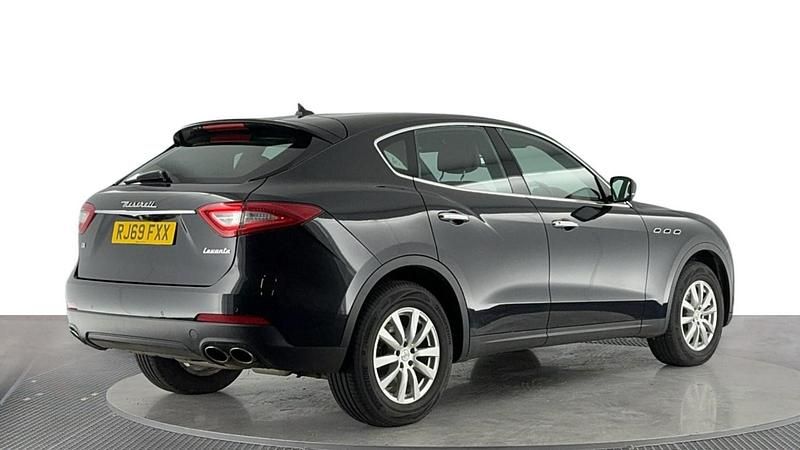 Used Maserati Levante 350 HP (257 kW) 2019 Black SUV