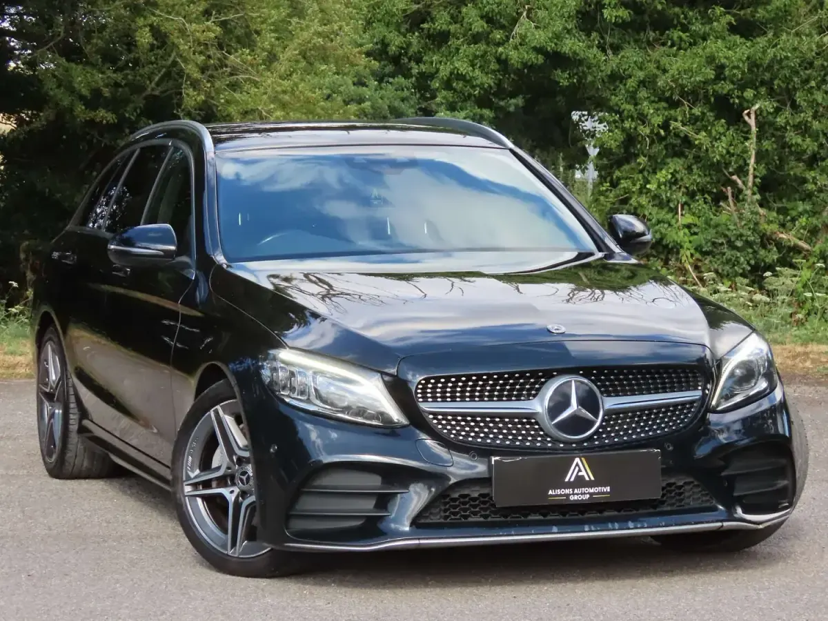 Used Mercedes C220 AMG line 194 HP (142 kW) 2019 Black Estate
