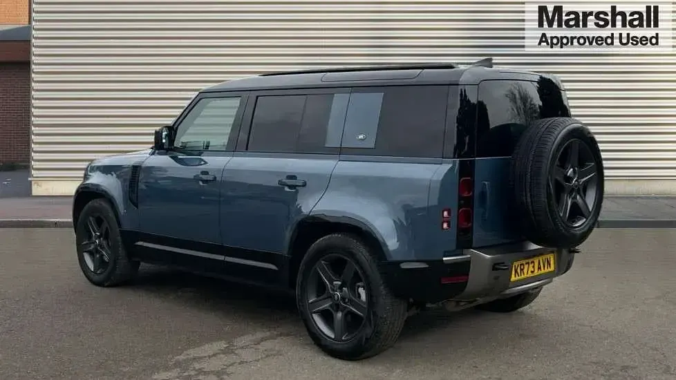 Używany Land Rover Defender SE Dynamic 2023 SUV
