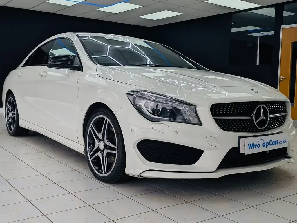 Used Mercedes CLA200 AMG 136 HP (100 kW) 2016 White Sedan