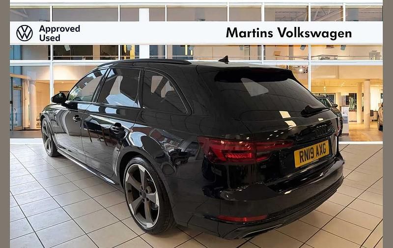 Used Audi A4 Black Edition 147 HP (108 kW) 2019 Black Estate