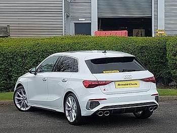 Used Audi S3 Sportback Comfort 310 HP (228 kW) 2021 White Hatchback