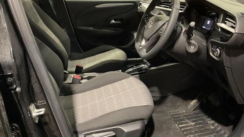 Used Vauxhall Corsa Design Edition 100 HP (73 kW) 2023 Black Hatchback