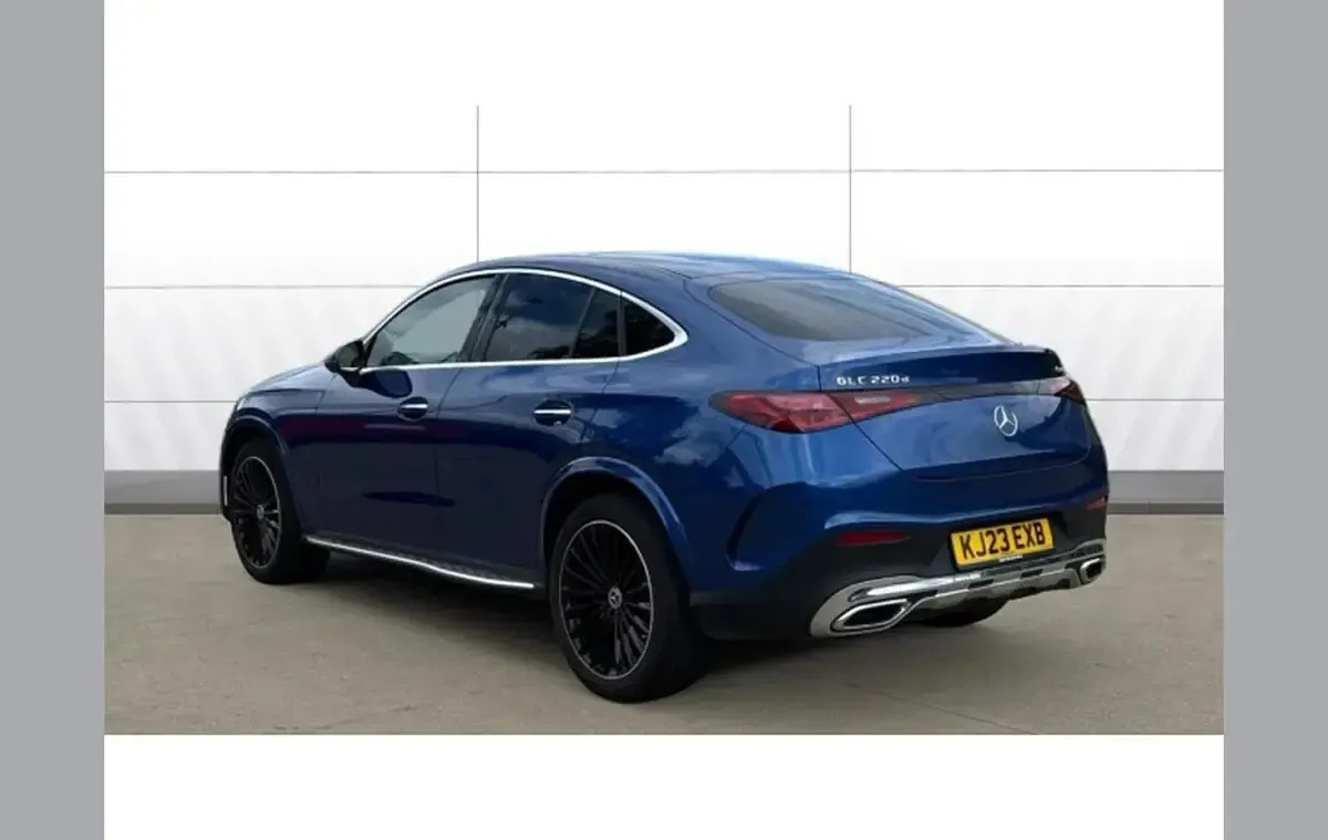 Used Mercedes GLC220 AMG line 197 HP (144 kW) 2023 Blue SUV