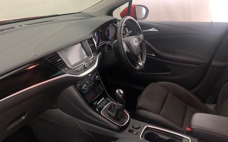 Used Vauxhall Astra 150 HP (110 kW) 2019 Hatchback