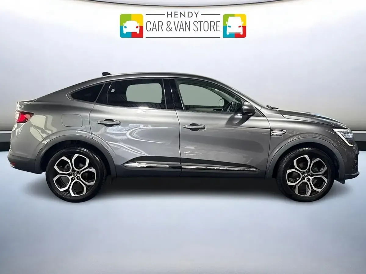 Used Renault Arkana Version S 2022 Grey SUV