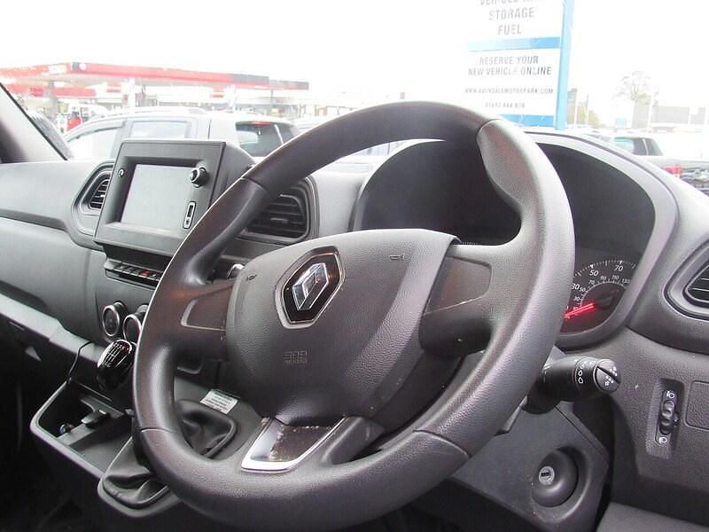 Used Renault Master Business 150 HP (110 kW) 2021 White Van