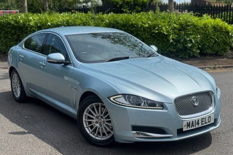 Blue Used 2014 Jaguar XF SE Sedan | £4,995 (Fair price) - Image 1/1