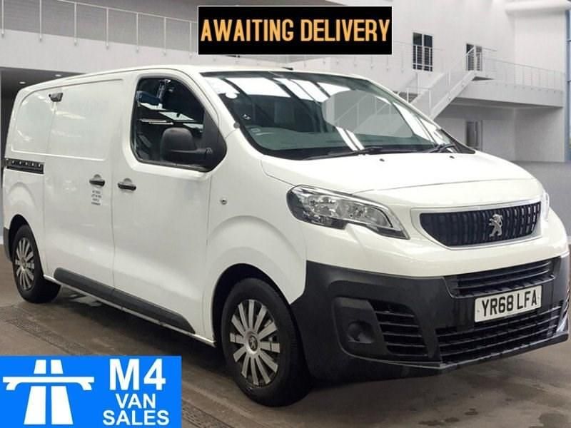 White Used 2018 Peugeot Expert Van | £10,995 (A bit pricey) - Image 1/4