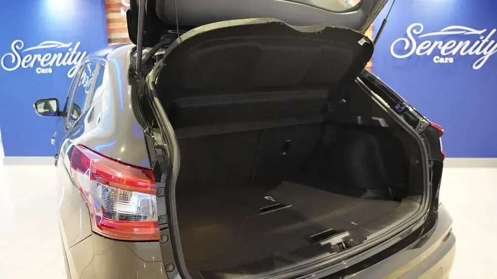 Used Nissan Qashqai Acenta Premium 140 HP (102 kW) 2019 Black SUV