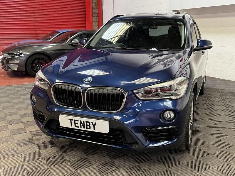 Used BMW X1 Sport Line 190 HP (139 kW) 2016 Blue SUV