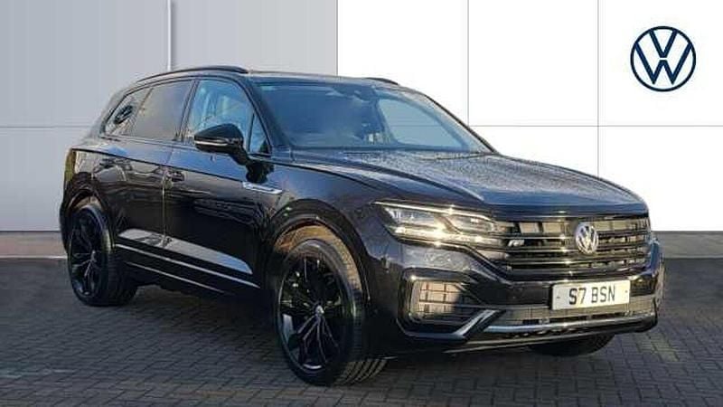 Black Used 2020 VW Touareg Black Edition SUV | £31,590 (Fair price) - Image 1/4