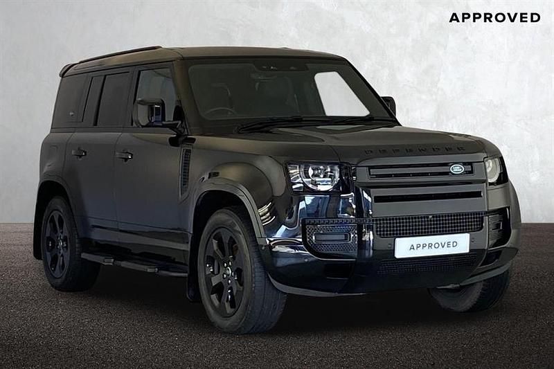 Used Land Rover Defender SE Dynamic 249 HP (183 kW) 2023 Santorini black SUV