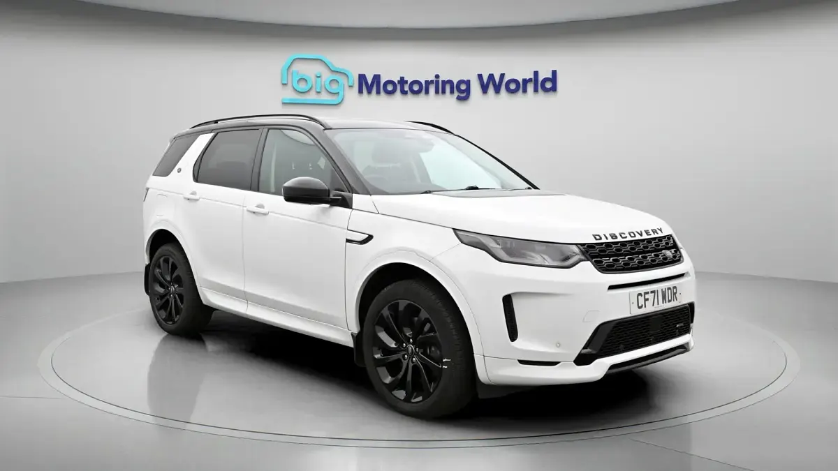Usado Land Rover Discovery Sport SE Dynamic 309 HP (227 kW) 2022 SUV