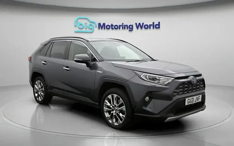 Used Toyota RAV4 Hybrid 218 HP (160 kW) 2025 SUV