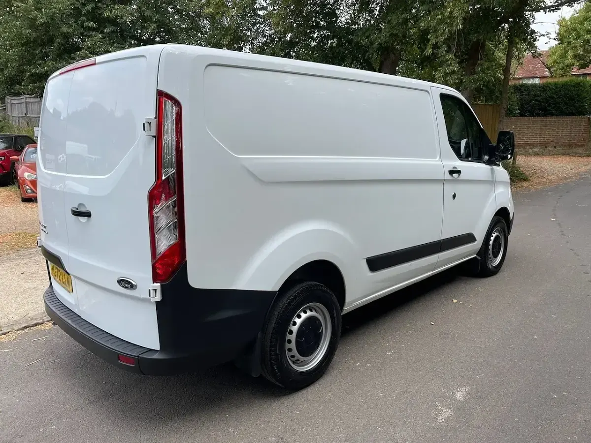 Used Ford Transit Custom 2022 White Van