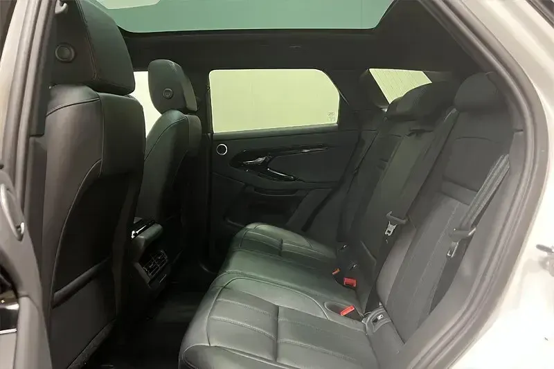 Used Land Rover Range Rover evoque SE Dynamic 201 HP (147 kW) 2024 White SUV