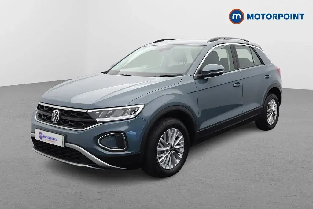 Used VW T-Roc Life 110 HP (80 kW) 2023 Blue SUV