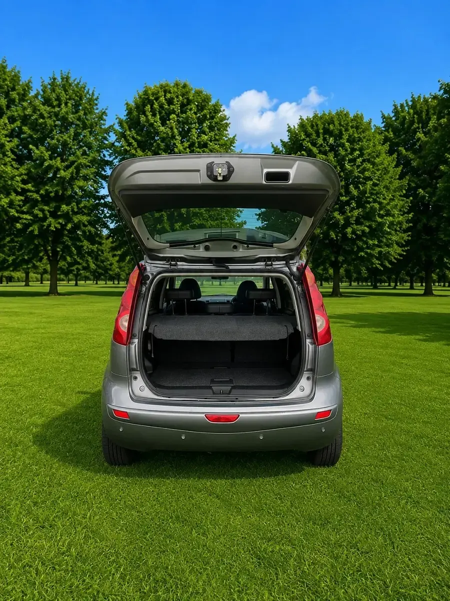 Used Nissan Note N-TEC 88 HP (64 kW) 2013 Grey Hatchback