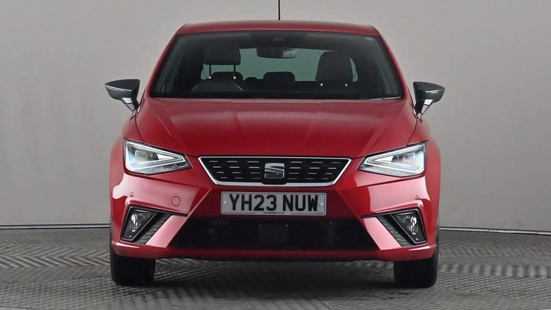 Used Seat Ibiza XCELLENCE Lux 110 HP (80 kW) 2023 Red Hatchback