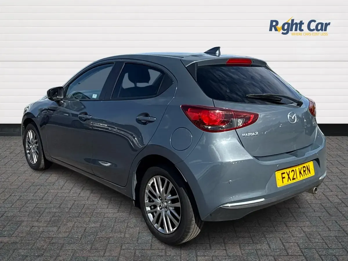 Używany Mazda 2 Inclusive 2021 Szary Hatchback